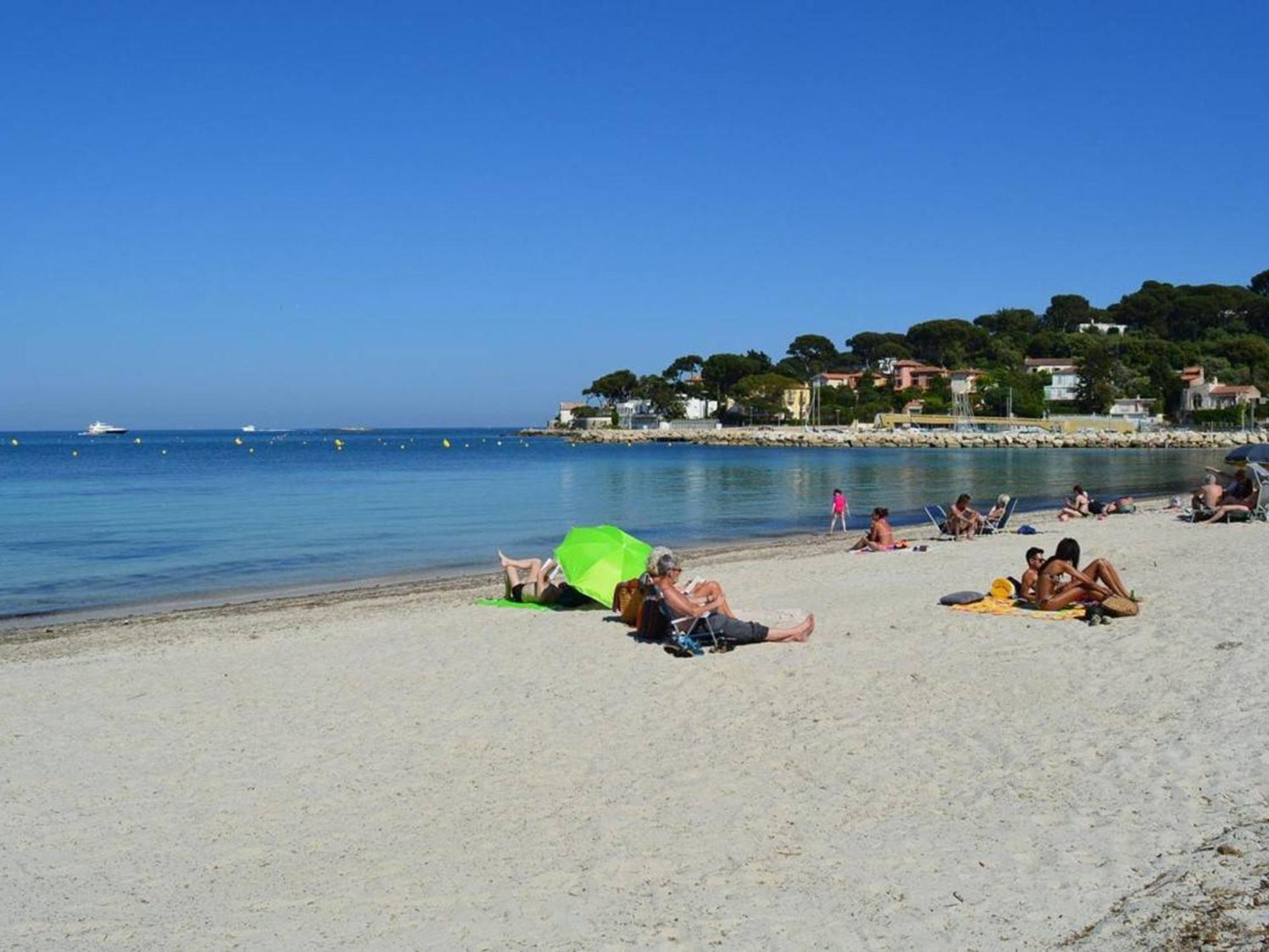 Studio Agreable Avec Loggia, Garage Et Plage A Proximite - 2 Couchages, Golfe-Juan - Fr-1-252-62 ภายนอก รูปภาพ